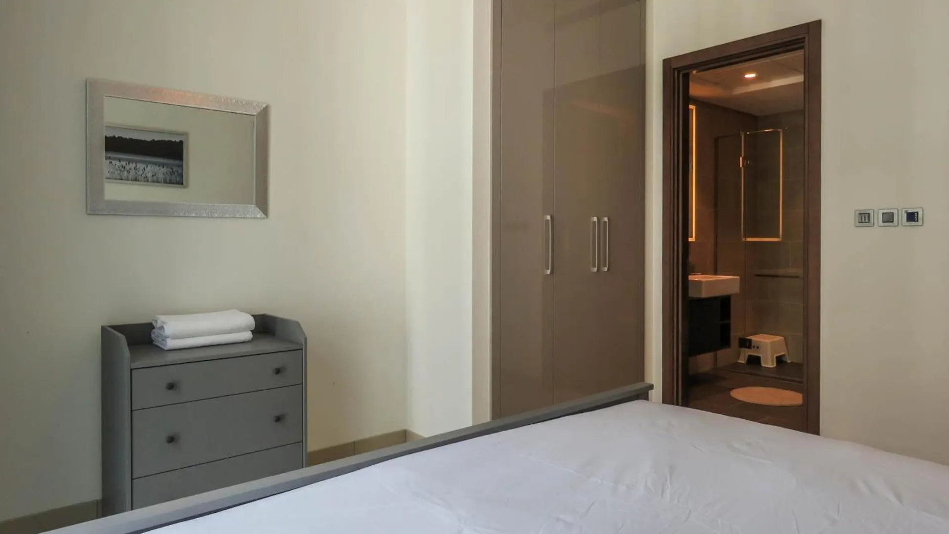 Oyo 755 Home Sobha Greens Dubai 0*,  United Arab Emirates